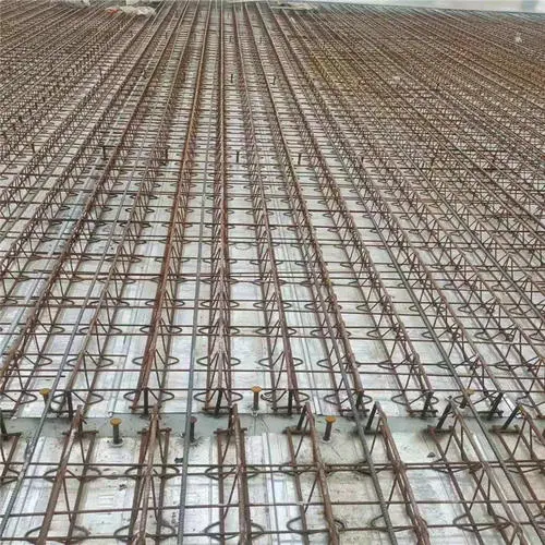桁架樓承板是用什么材料制作的？